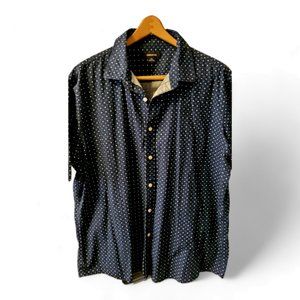 Men's short-sleeved button shirt